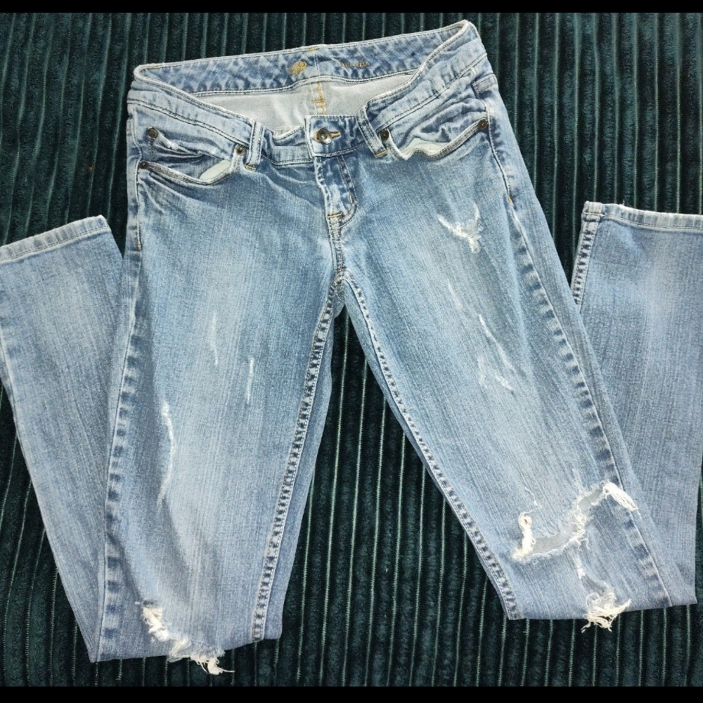 Distressed Light Blue Jeans